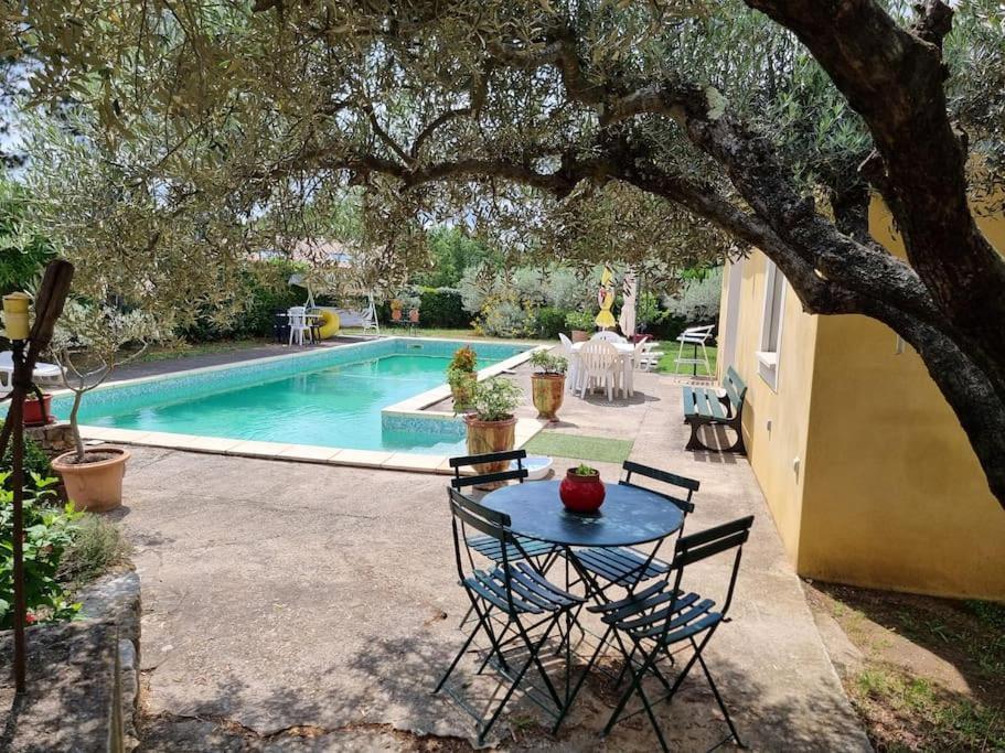 Gite Avec Piscine Au Coeur De La Vallee De La Ceze Saint-Laurent-de-Carnols المظهر الخارجي الصورة