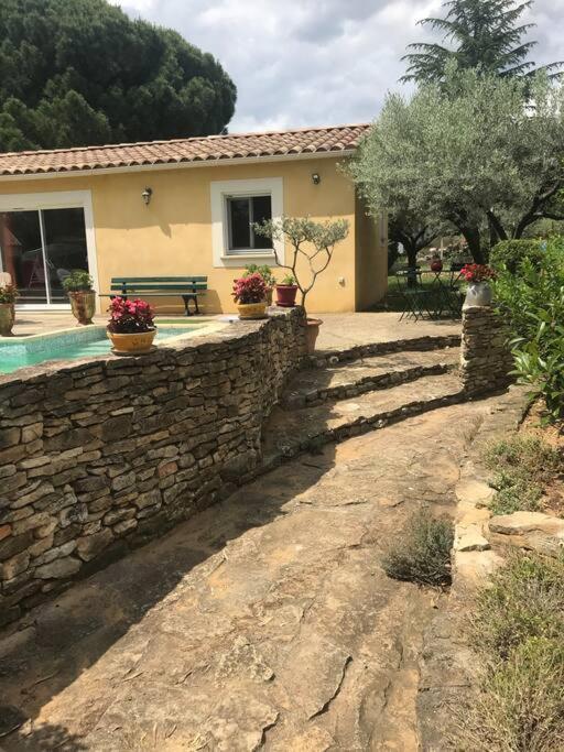 Gite Avec Piscine Au Coeur De La Vallee De La Ceze Saint-Laurent-de-Carnols المظهر الخارجي الصورة